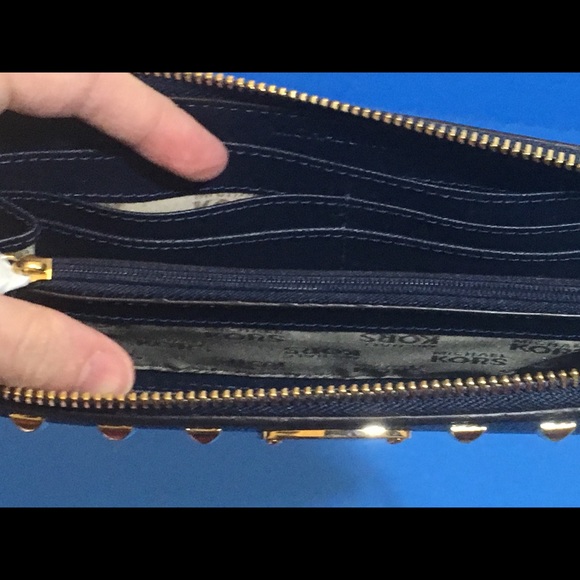 SOLD! Michael Kors Leather Navy Studded Wallet NWT - Picture 7 of 8